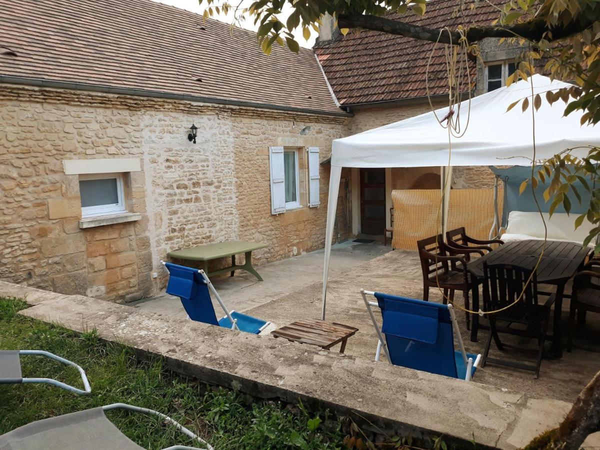 Gite Du Bouyssou Carsac-Aillac Exterior foto
